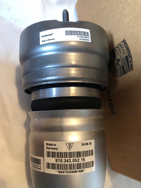 43addf314d92ab1ab6f7770a012b MIECH PODUSZKA PORSCHE PANAMERA PRZÓD ORYGINAŁ