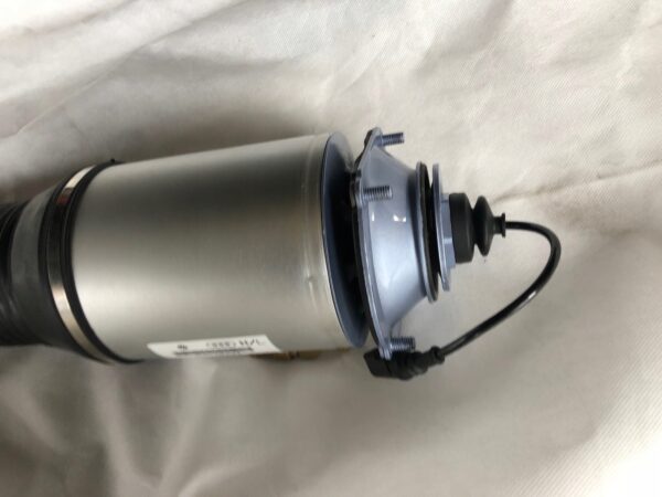 AUDI A8 D3 AMORTYZATOR PRZÓD ORYGINAŁ AUDI